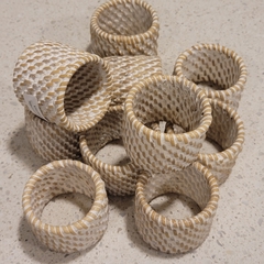 Servilletero Anillo Rattan blanco 5cm - comprar online
