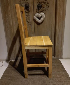 Silla Algarrobo Blanco base madera - kazaru