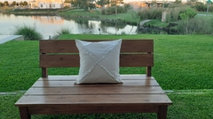 Almohadon Cruz Plata 50x50cm - comprar online