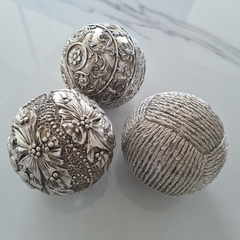 Esfera deco metalizada chica 7,5cm varios modelos
