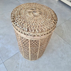Cesto con tapa Rattan calado 60cm - comprar online
