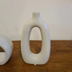 Nordic florero ceramica blanco hueco alto - kazaru