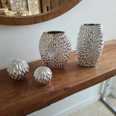 Liberte florero ceramica plateado oval petalos bajo - comprar online