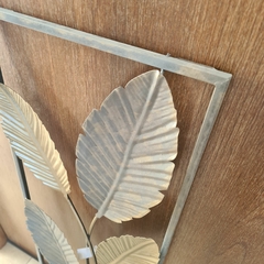 Friso decorativo adorno pared metal 4 hojas bronce 90cm en internet