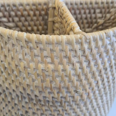 Imagen de Porta cubiertos Rattan Bali vertical redondo blanco