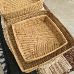 Bandeja Rattan cuadrada grande 40cm - kazaru