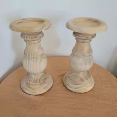 Juego x2 candelabros madera aguado blanco mediano 28cm en internet
