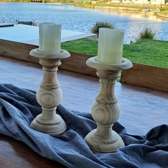 Juego x2 candelabros madera aguado blanco alto 30cm en internet