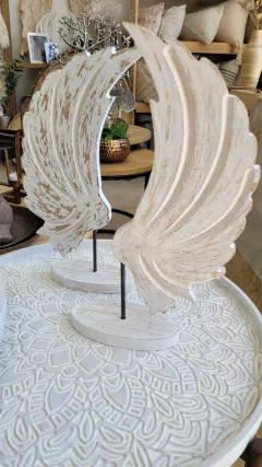 Par de Alas jesuíticas de madera en pedestal 38cm - tienda online