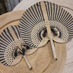 Abanico deco pared natural y negro 42X50cm - comprar online