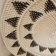 Plato sitio blanco y negro 40cm - kazaru