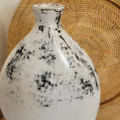 Imagen de Set 3 Jarrones botellones oval 48m 38cm 29cm wash blanco altos