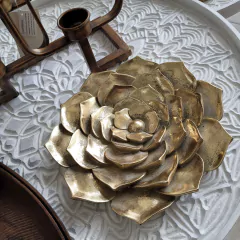 Flor Suculenta Dorada Cerámica 25Cm - comprar online