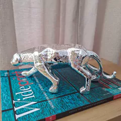 Leopardo de Cerámica Plata 28X9cm