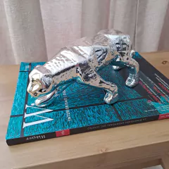 Leopardo de Cerámica Plata 28X9cm en internet
