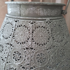 Candelabro Gota Maruecos chapa con manija 22Cm en internet