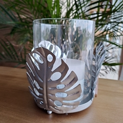 Fanal Plateado Portavela Monstera con Vidrio 11Cm - comprar online