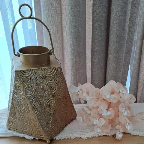 Portavela Fanal Dorado Chico Chapa con Manija 26Cm