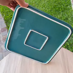Imagen de Bandeja Merida Color Verde Cuadrada Detalle 25cm
