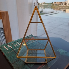 Nasser Piramide Dorado y Vidrio 23cm - comprar online