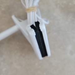 Imagen de Lampara Olivia Clip blanco 25x10cm