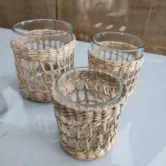 Vaso Posavela Rattan y vidrio calado chico 8cm - kazaru