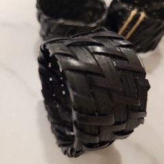 Servilletero Anillo Cool Rattan Negro - kazaru