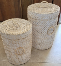 Cesto Rattan Blanco con asas y tapa chico 32X43cm