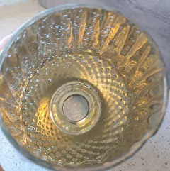 Imagen de Portavela De Vidrio Blanco Cónico 19Cm