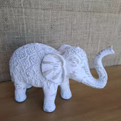 Elefante blanco de madera gastada 26cm - kazaru