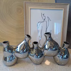 Adorno 5 Botellas Ceramica Plateado en internet