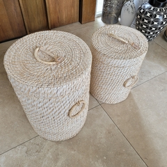Cesto Rattan Blanco con asas y tapa chico 32X43cm - kazaru