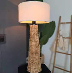 Lampara de mesa Jacinto 84cm en internet