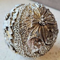 Esfera deco metalizada chica 7,5cm varios modelos en internet