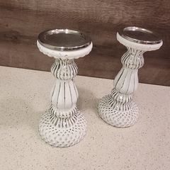 Imagen de Candelabro de vidrio blanco gastado 24cm