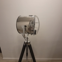 Lampara tripode reflector spot plata patas negras 150cm - comprar online