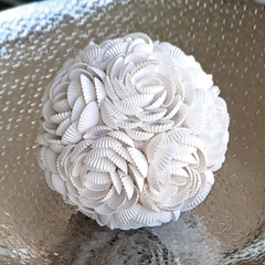 Esfera blanca caracoles 10cm - comprar online