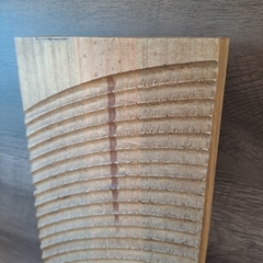 Talla huella madera chica 40cm en internet