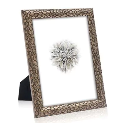 Portarretrato escamas bronce viejo Grey Cosmopolitan 13x18cm