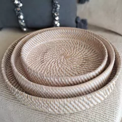 Bandeja Rattan redonda blanca baja 25cm
