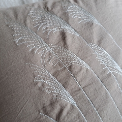 Almohadon Tusor bordado 50x50cm en internet