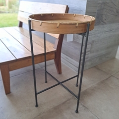 Mesa Boho bandeja madera patas hierro 41x66cm - comprar online