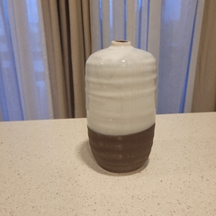 Botellon florero bicolor marron 20cm
