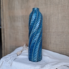 Florero jarrón helicoidal petróleo 47cm - comprar online