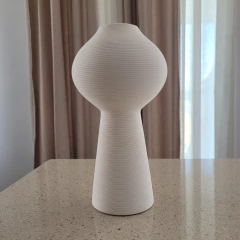 Florero rayado blanco ceramica Calm VI 13x25cm - kazaru