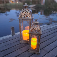 Farol fanal dorado mediano base cuadrada 46cm