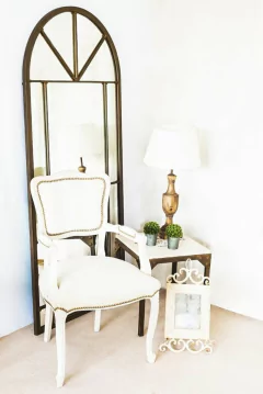 Imagen de Espejo artesanal medio punto marco hierro oxido 80x180cm