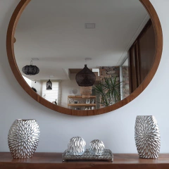 Imagen de Liberte florero ceramica plateado oval petalos bajo