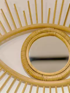 Espejo de rattan diseño de ojo 54cm en internet