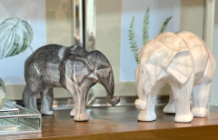 Elefante de cerámica simil marmol chico oscuro en internet
